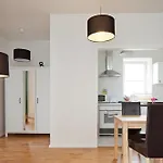 Uthman Berlin-neukoelln Apartmán *