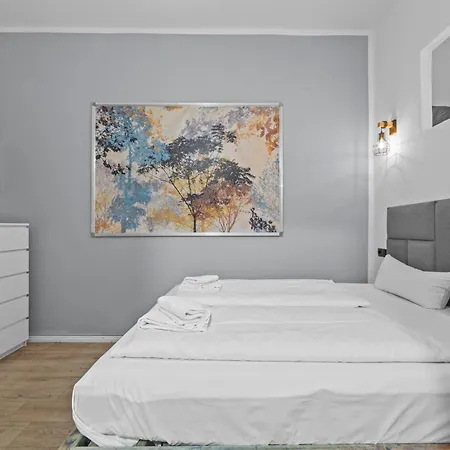 Uthman Berlin-neukoelln