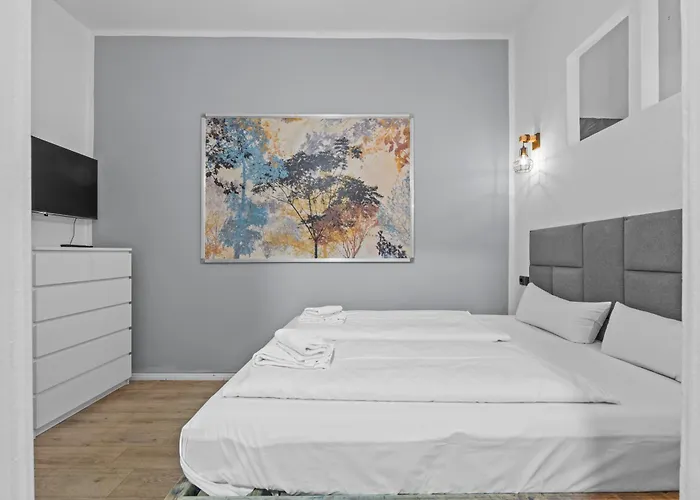 Uthman Berlin-neukoelln