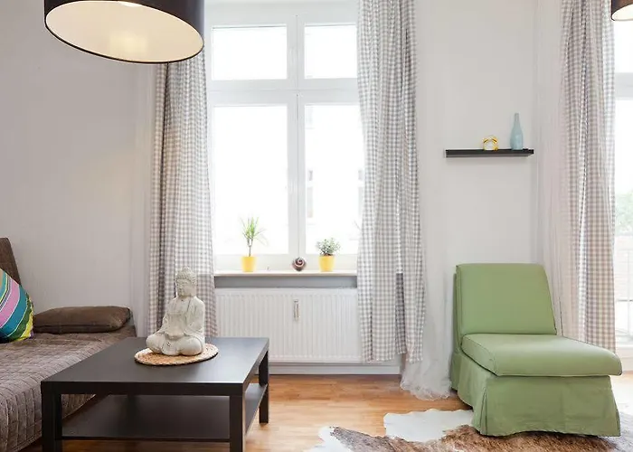 아파트 Uthman Berlin-neukoelln 베를린