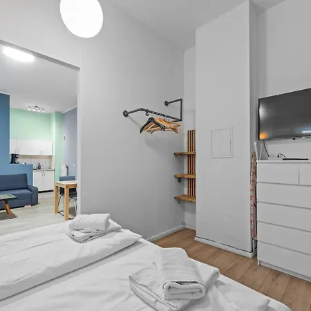 Uthman Berlin-neukoelln Apartamento *